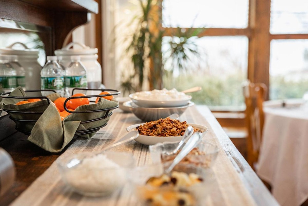 Spouter Inn Bed & Breakfast